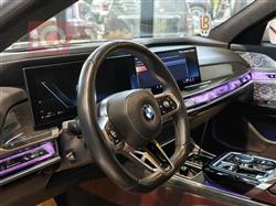 بي ام دبليو الفئة 7